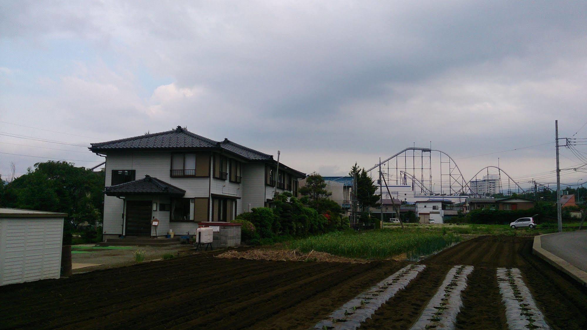 Teishaba Guesthouse&Cafe Fujiyoshida Exterior photo